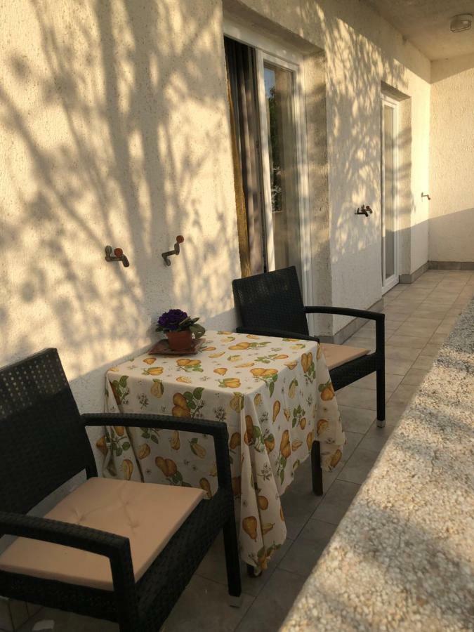 Apartment Kula Klenovica Eksteriør billede