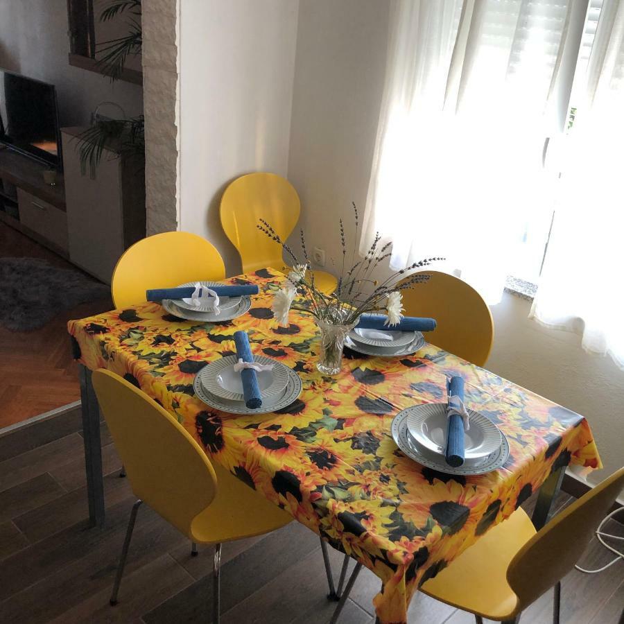 Apartment Kula Klenovica Eksteriør billede